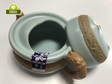 картинка Заварочный чайник «Дяо Лун», фарфор от интернет магазина