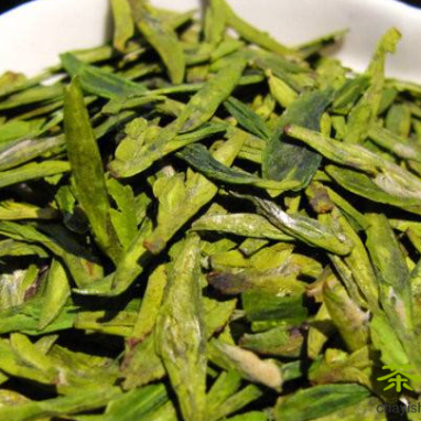 картинка Зеленый чай Си Ху Лун Цзин (Колодец Дракона из озера Сиху) 2022г. (100 гр) от интернет магазина